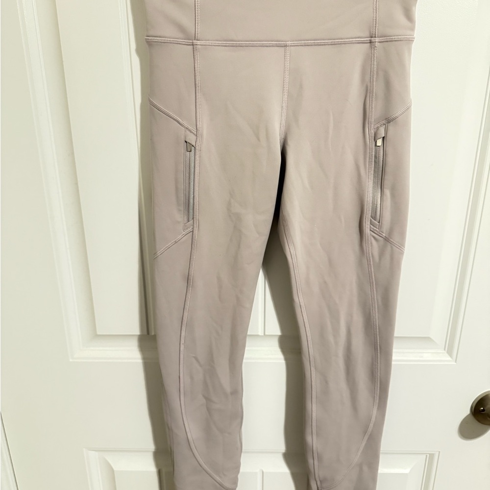 Athleta Cream Leggings High-Waisted Stretchy Design
